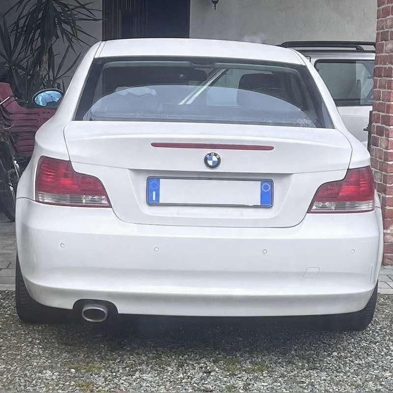 Usata BMW 120 Coupé 177 CV (130 kW) 2006 Bianco Coupé