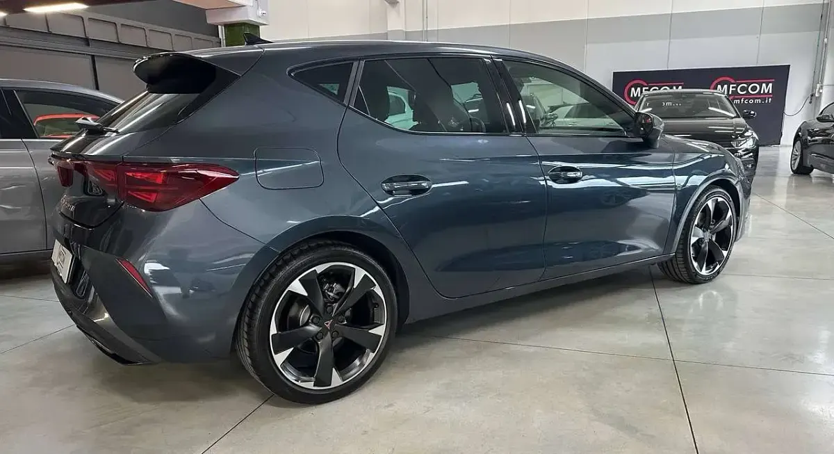 Usata Cupra Leon 150 CV (110 kW) 2025 Magnetic tech Berlina