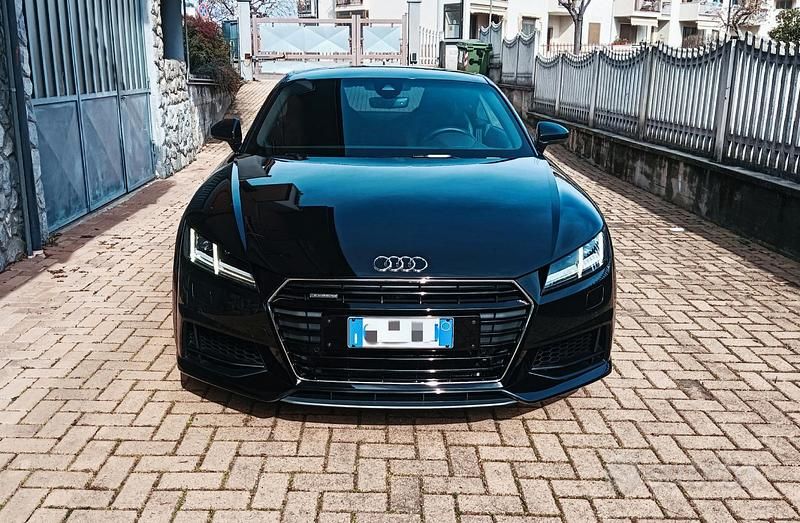 Usata Audi TT Comfort 230 CV (169 kW) 2016 Nero Coupé