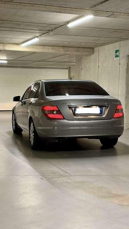 Usata Mercedes C200 Elegance 136 CV (100 kW) 2010 Berlina