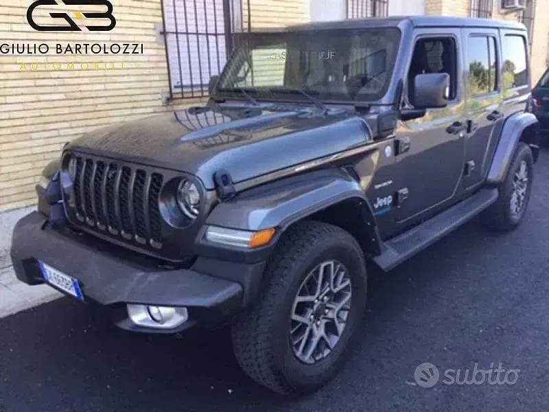 Usata Jeep Wrangler Sahara 380 CV (279 kW) 2022 Grigio SUV