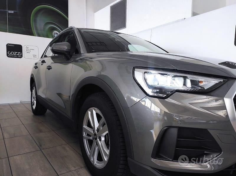Usata Audi Q3 Business 150 CV (110 kW) 2021 Grigio SUV