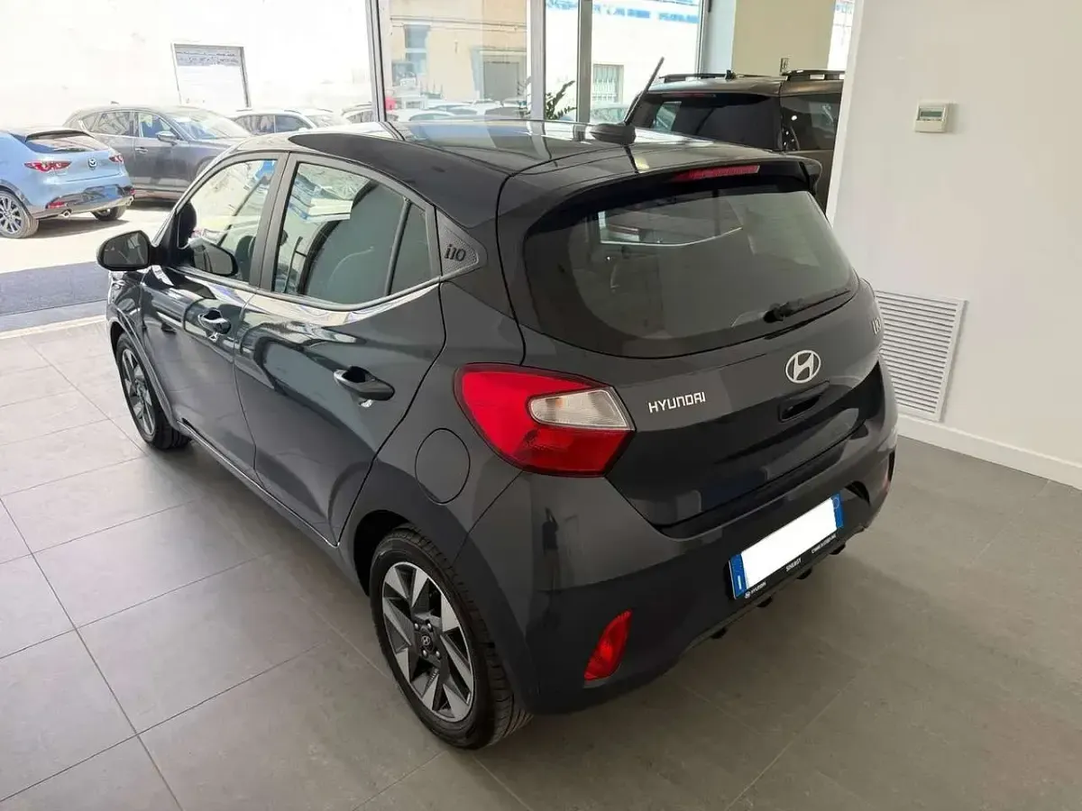 Usata Hyundai i10 63 CV (46 kW) 2025 Other Utilitaria