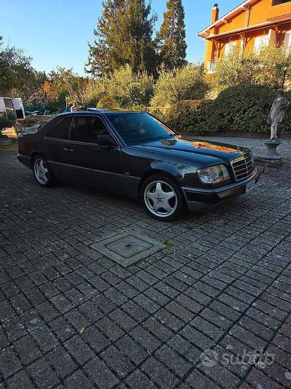Usata Mercedes 200 1991 Nero Coupé