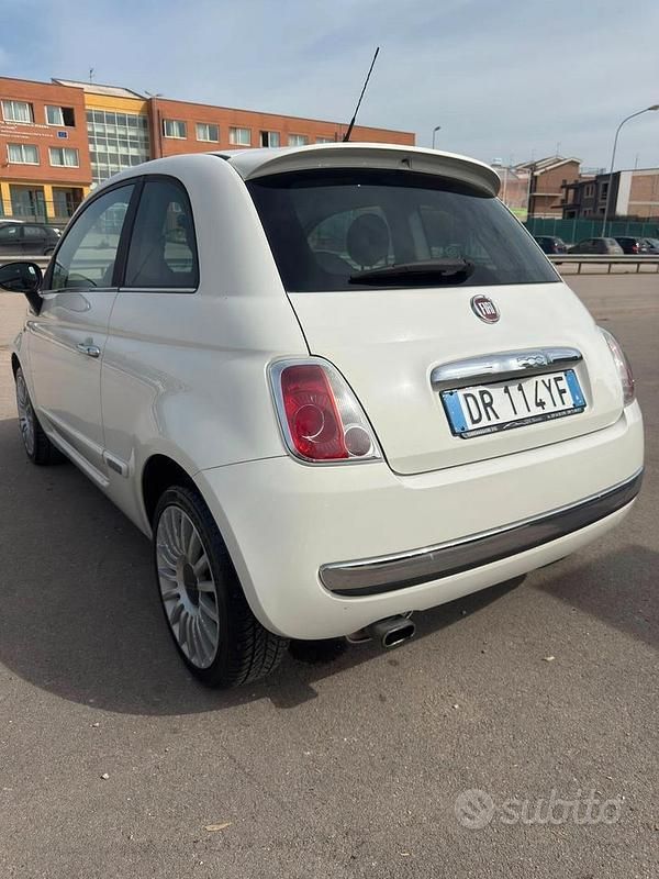 Usata Fiat 500 Lounge 69 CV (50 kW) 2008 Bianco Berlina