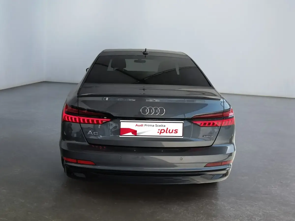 Usata Audi A6 S-Line 204 CV (150 kW) 2025 Grigio Berlina
