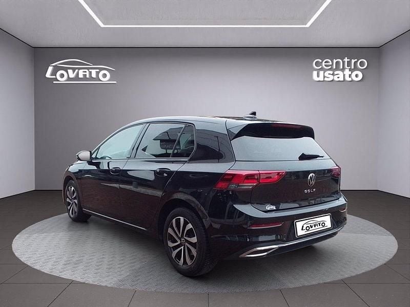 Usata VW Golf VII Active 150 CV (110 kW) 2021 Nero Utilitaria