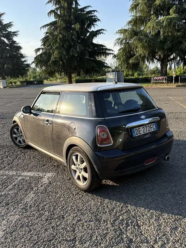 Usata Mini Cooper Pepper 120 CV (88 kW) 2007 Utilitaria