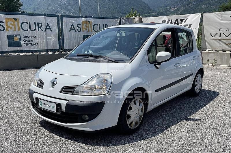 Bianco Usata 2008 Renault Modus Dynamique Monovolume | 1920 € (Buon prezzo) - Immagine 1/4