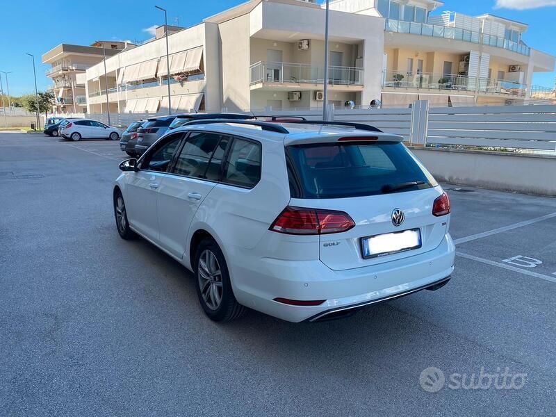 Usata VW Golf VII 116 CV (85 kW) 2017 Bianco Station wagon