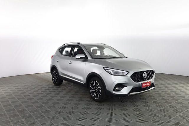 Usata MG ZS Luxury 106 CV (77 kW) 2025 Monument silver SUV