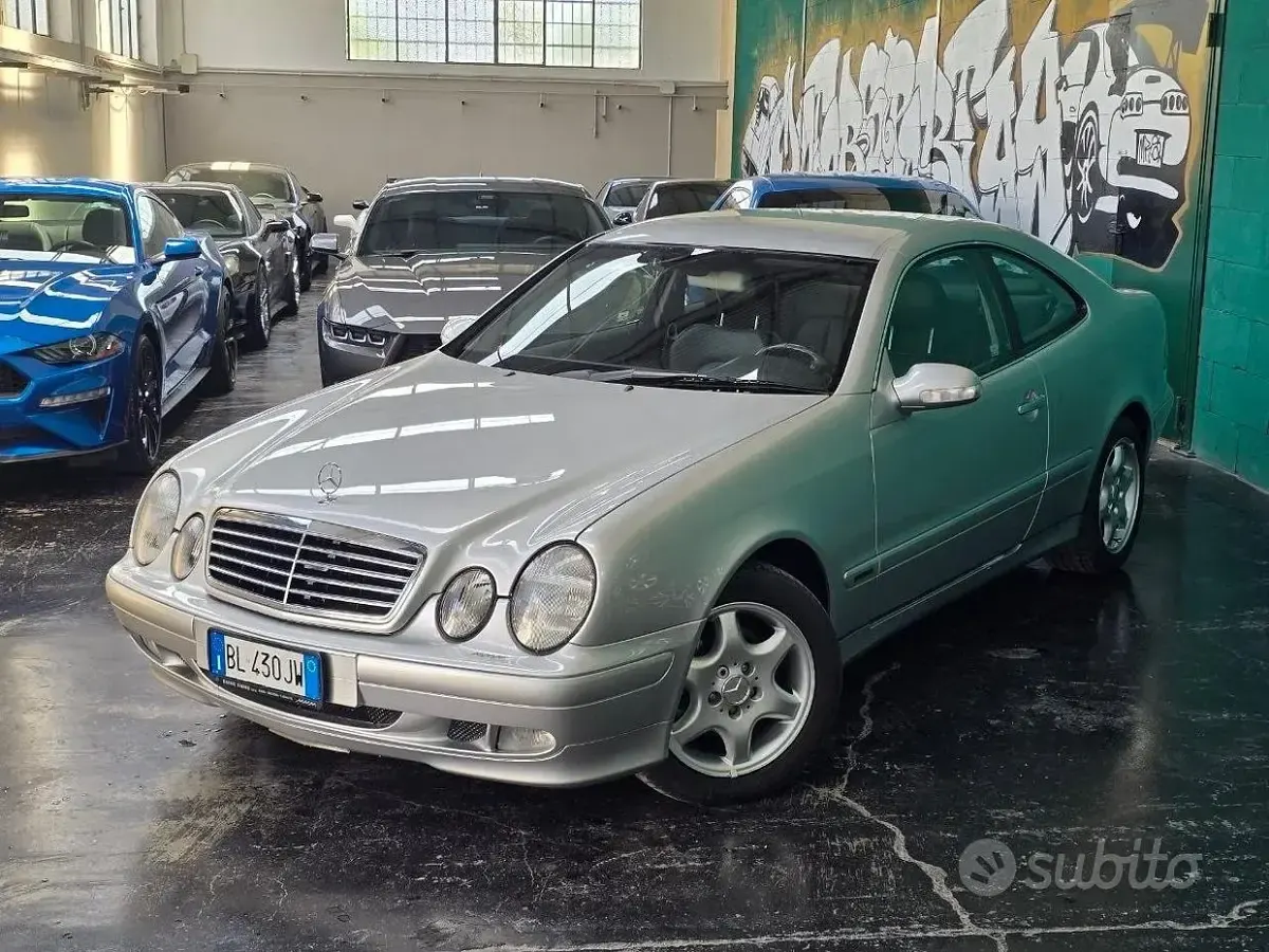 Usata Mercedes CLK200 Elegance 192 CV (141 kW) 2000 Grigio Coupé