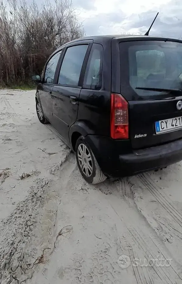 Usata Fiat Idea 69 CV (50 kW) 2005 Nero Monovolume