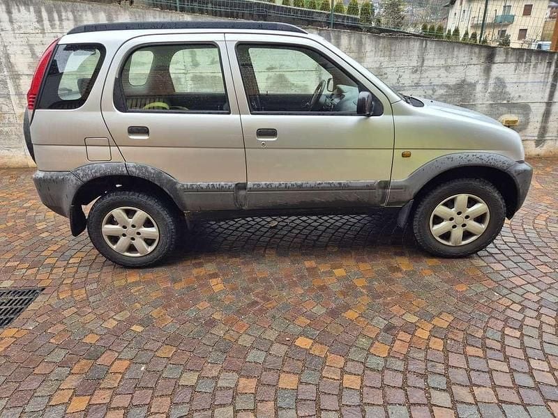 Usata Daihatsu Terios 86 CV (63 kW) 2004 SUV