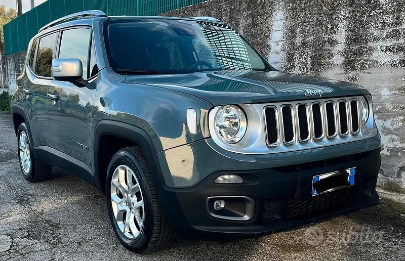 Usata Jeep Renegade 120 CV (88 kW) 2015 Grigio SUV