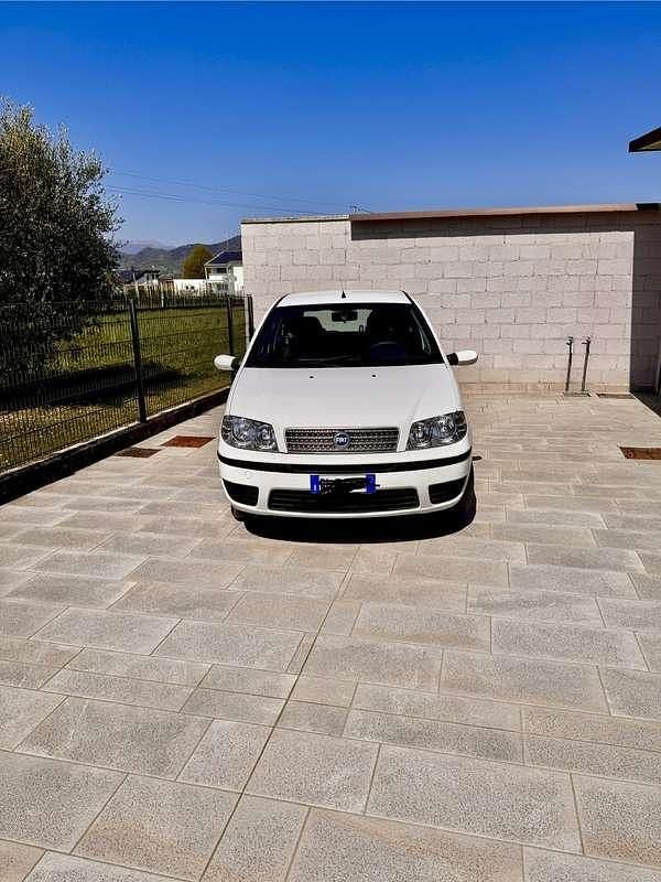 Usata Fiat Punto Classica 60 CV (44 kW) 2007 Utilitaria