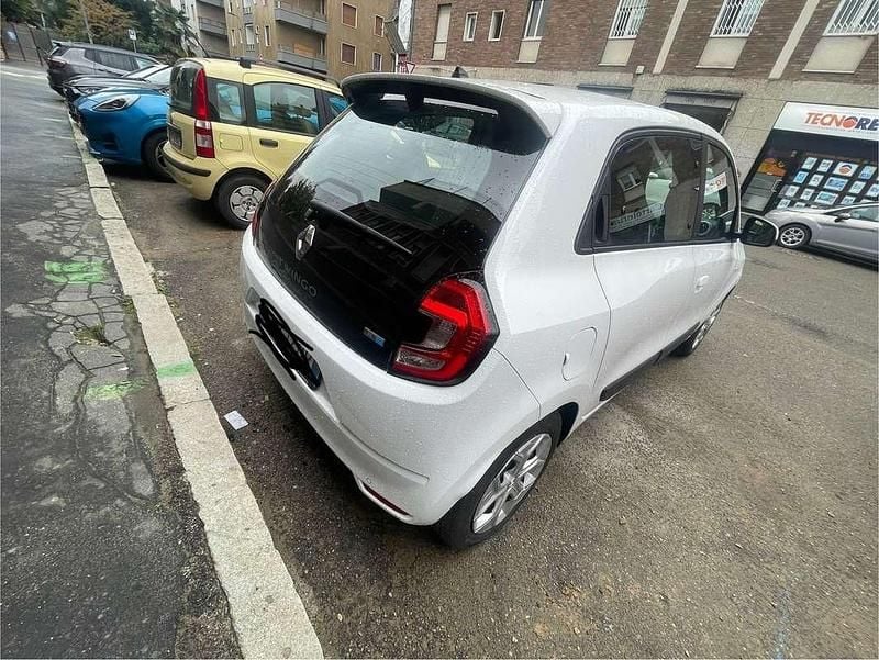 Usata Renault Twingo Zen 30 kW (42 CV) 2021 Utilitaria