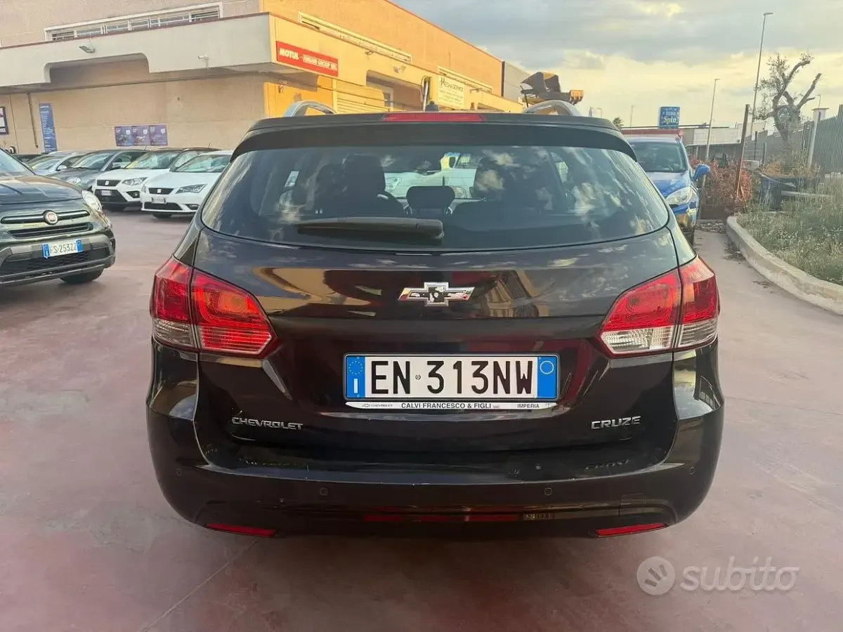 Usata Chevrolet Cruze LT 163 CV (119 kW) 2012 Nero Station wagon