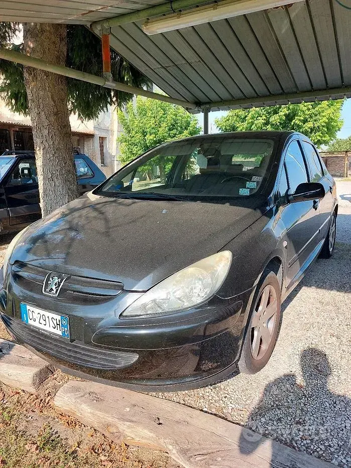 Usata Peugeot 307 90 CV (66 kW) 2004 Nero Berlina
