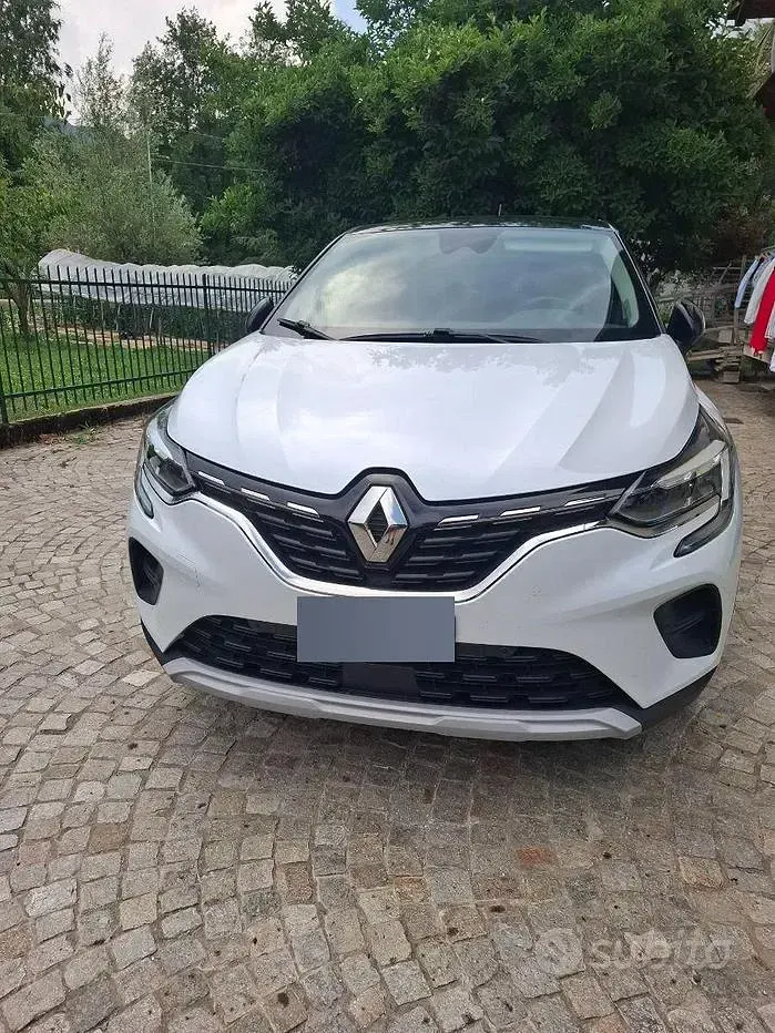 Usata Renault Captur 116 CV (85 kW) 2020 Bianco SUV