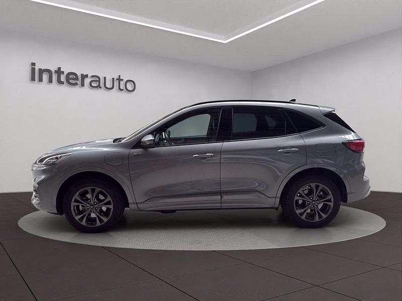 Usata Ford Kuga ST-Line X 225 CV (165 kW) 2023 Grigio metallizzato SUV