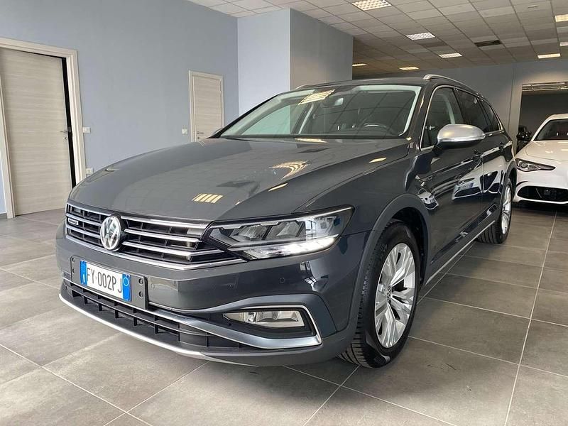 Grigio Usata 2019 VW Passat Alltrack Station wagon | 21.990 € (Buon prezzo) - Immagine 1/4