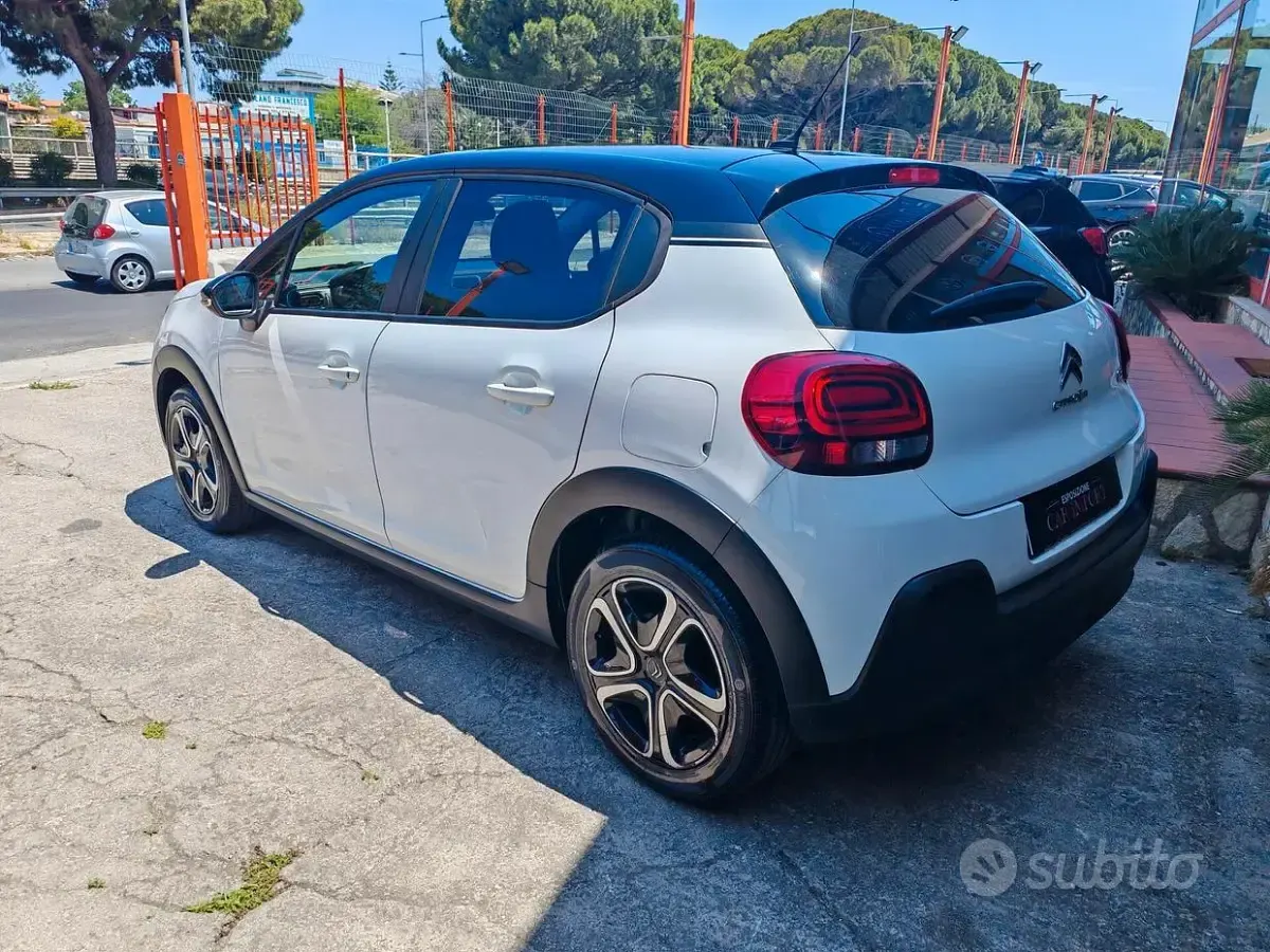 Usata Citroën C3 83 CV (61 kW) 2018 Bianco Utilitaria