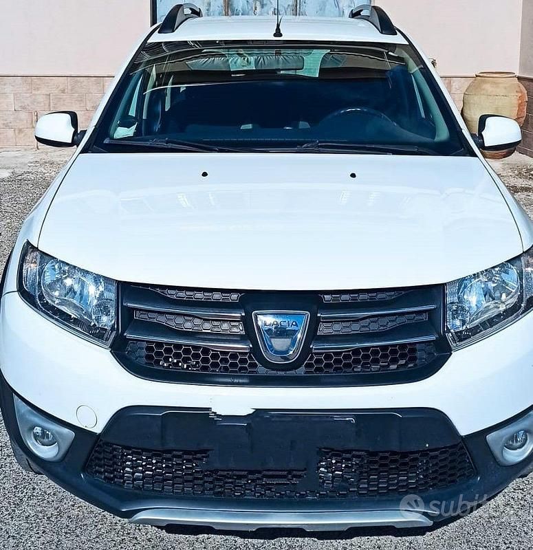 Usata Dacia Sandero Stepway 2013 Bianco SUV