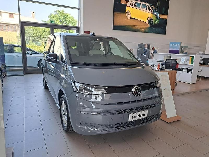 Nuova 2025 VW Multivan Furgone | 61.500 € (Buon prezzo) - Immagine 1/4