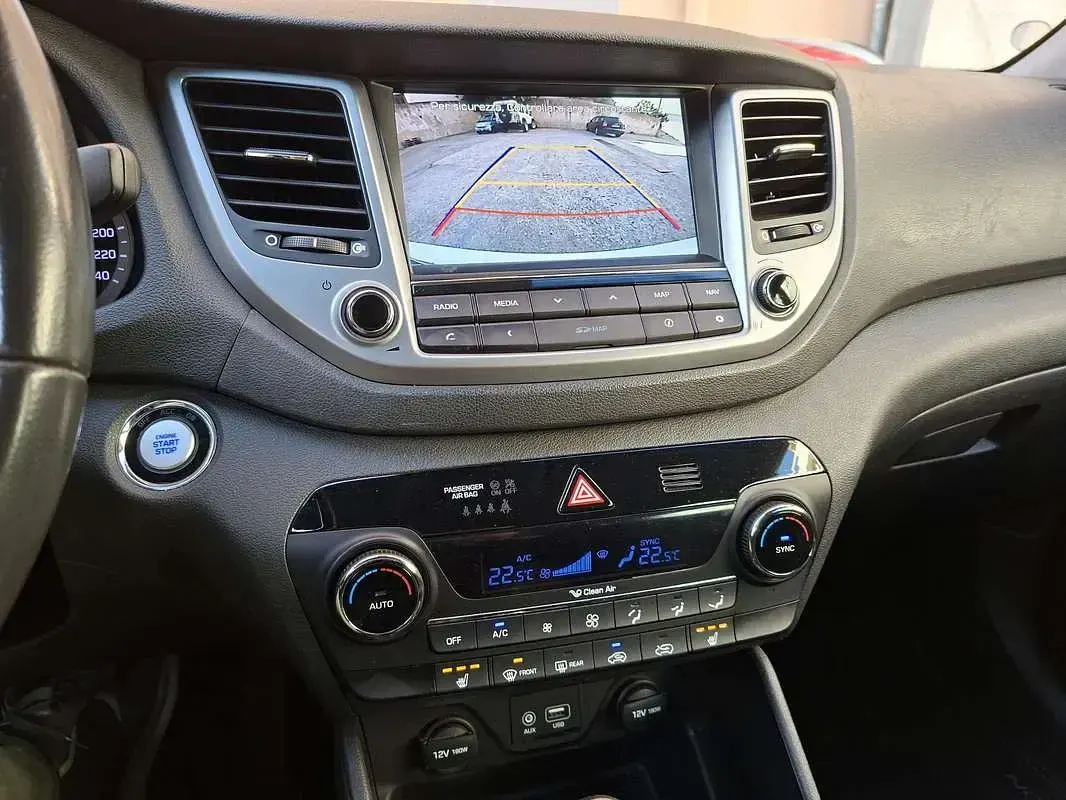 Usata Hyundai Tucson Xpossible 116 CV (85 kW) 2016 Bianco SUV