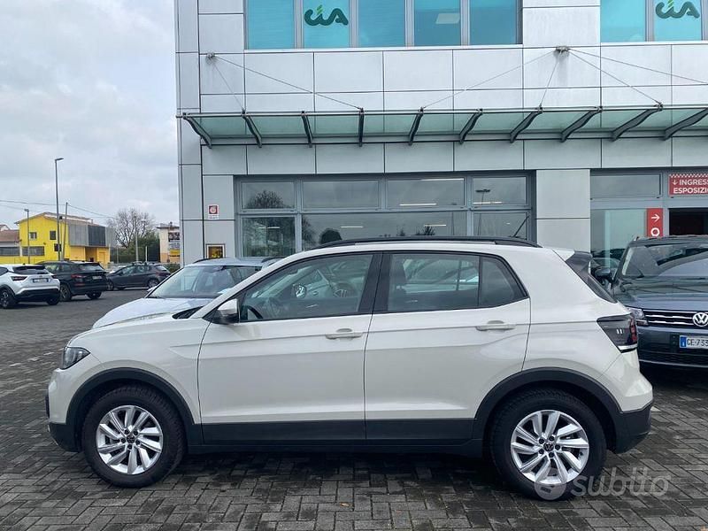 Usata VW T-Cross Life 110 CV (80 kW) 2023 Grigio SUV