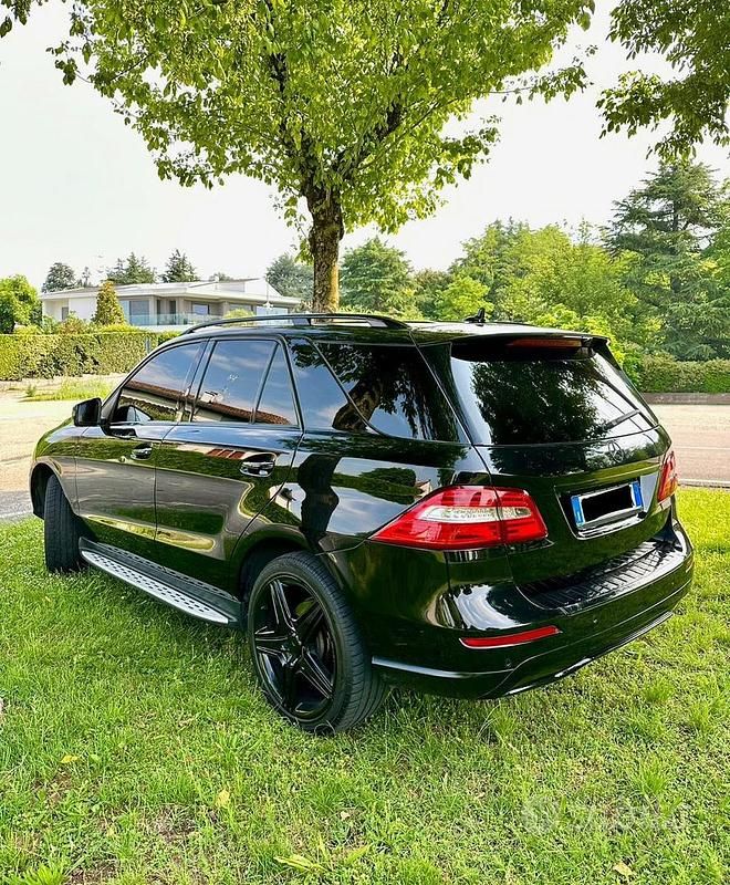Usata Mercedes ML250 204 CV (150 kW) 2014 Nero SUV