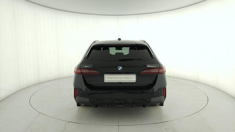 Usata BMW 520 M Sport 197 CV (144 kW) 2024 Nero Station wagon