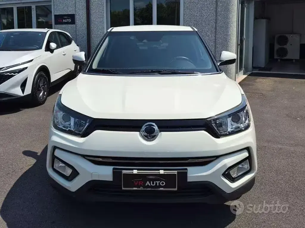 Usata SsangYong Tivoli 116 CV (85 kW) 2019 Bianco SUV