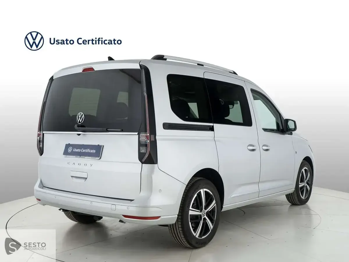 Usata VW Caddy Style 122 CV (89 kW) 2024 Argento Monovolume