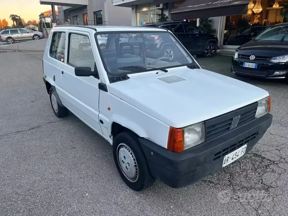 Begagnad Fiat Panda 39 HK (28 kW) 1997 Vit Sedan