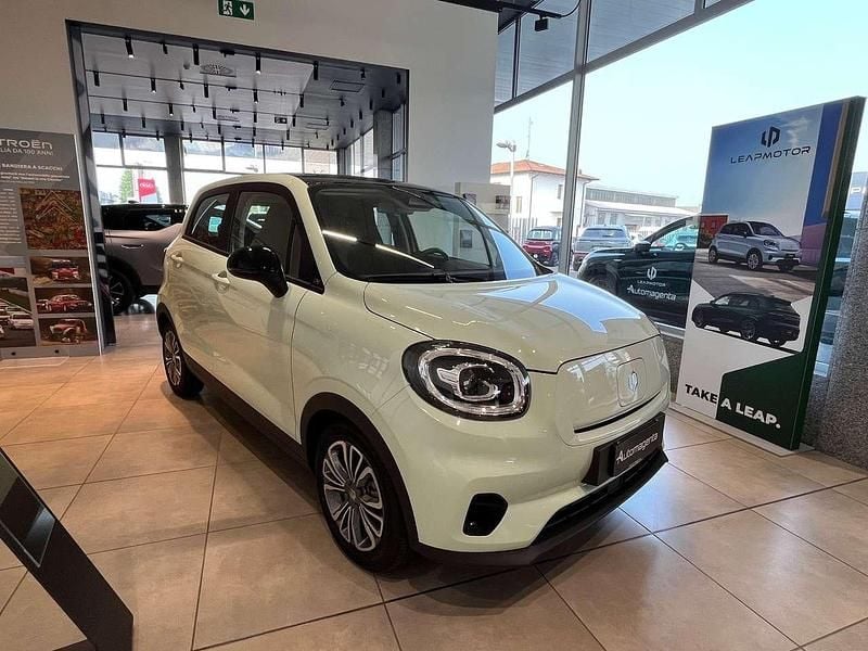 Nuova Leapmotor T03 69 kW (95 CV) 2025 Mint green Utilitaria
