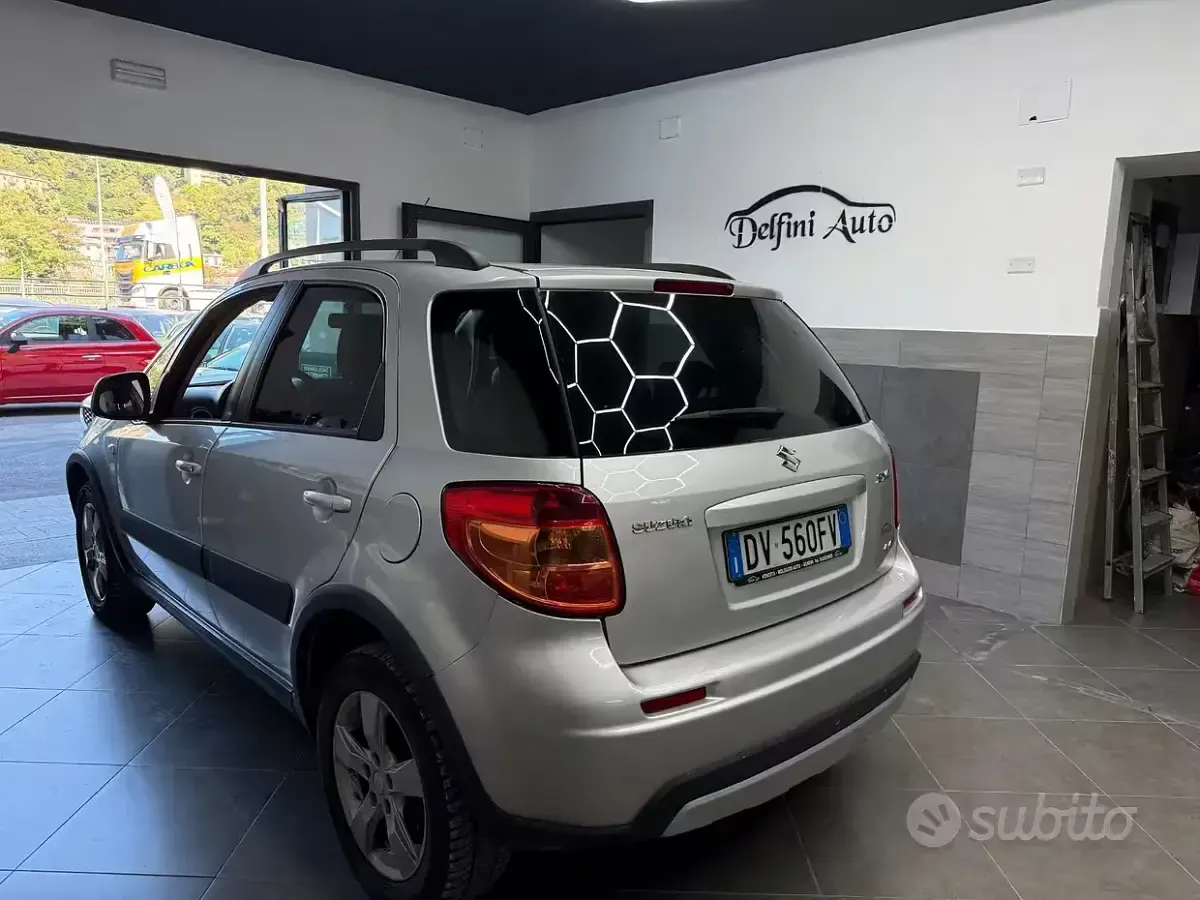 Usata Suzuki SX4 107 CV (78 kW) 2009 Grigio Station wagon