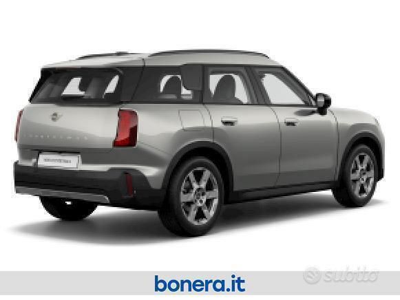 Usata Mini Countryman Essential 169 CV (124 kW) 2024 Argento SUV