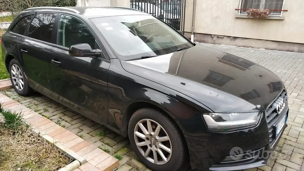 Usata Audi A4 130 CV (95 kW) 2013 Nero Berlina