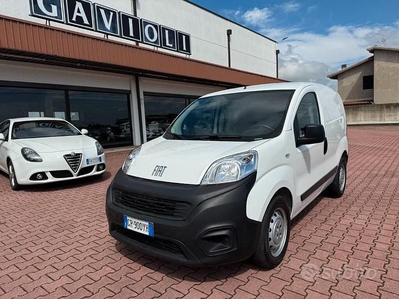 Usata Fiat Fiorino 95 CV (69 kW) 2023 Bianco Monovolume