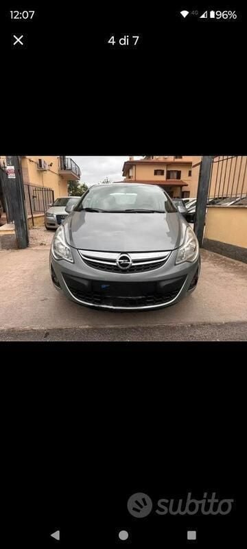 Usata Opel Corsa 45 CV (33 kW) 2012 Grigio Utilitaria