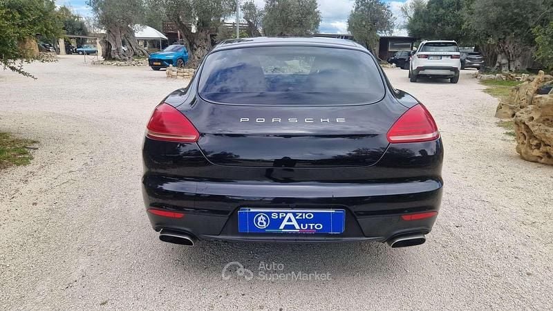 Usata Porsche Panamera 300 CV (220 kW) 2015 Nero Utilitaria