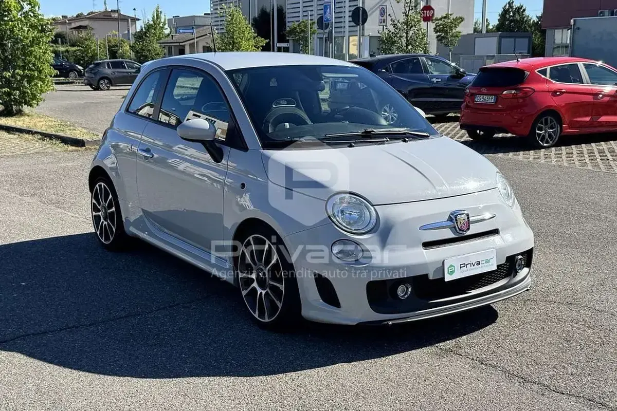 Usata Abarth 500 Custom 135 CV (99 kW) 2014 Grigio Utilitaria