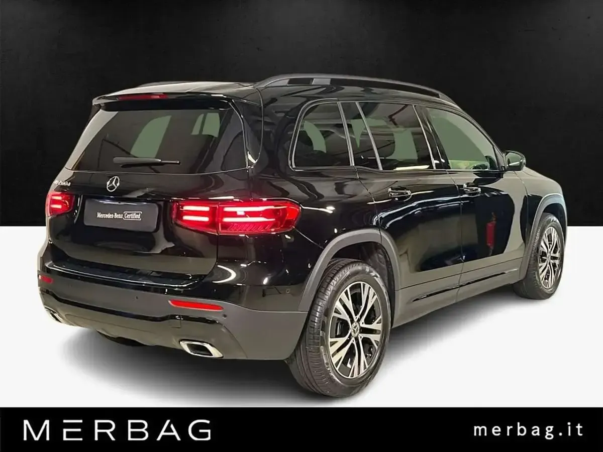 Usata Mercedes GLB180 Business 150 CV (110 kW) 2025 Nero SUV
