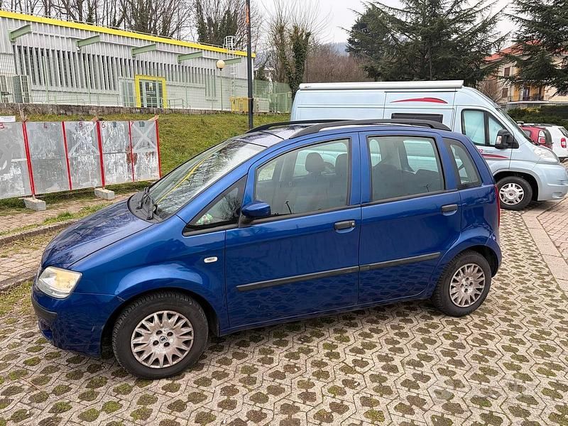 Usata Fiat Idea 2007 Blu Monovolume