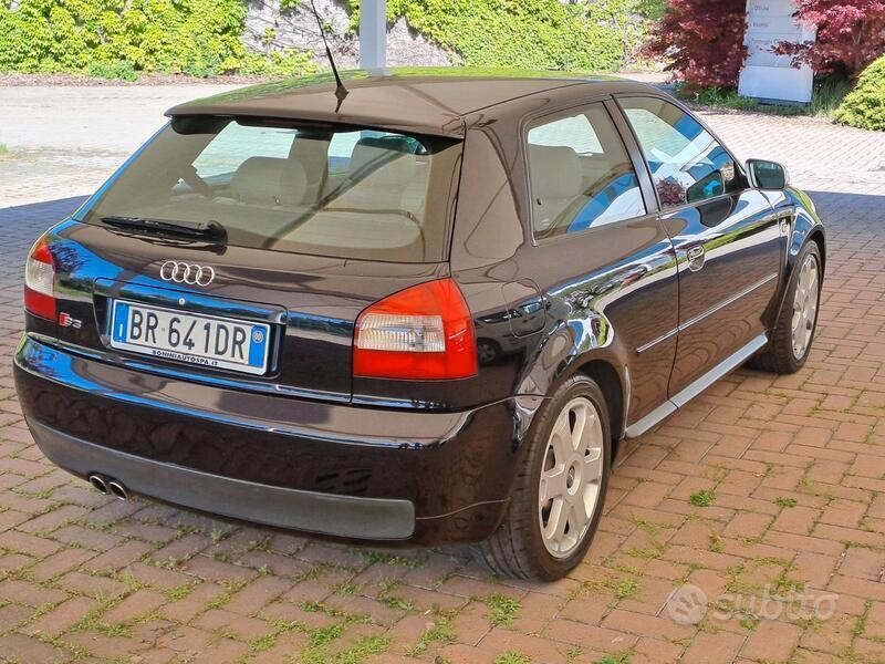Usato 2000 Audi A3 1.8 Benzin 210 CV (19.200 €)