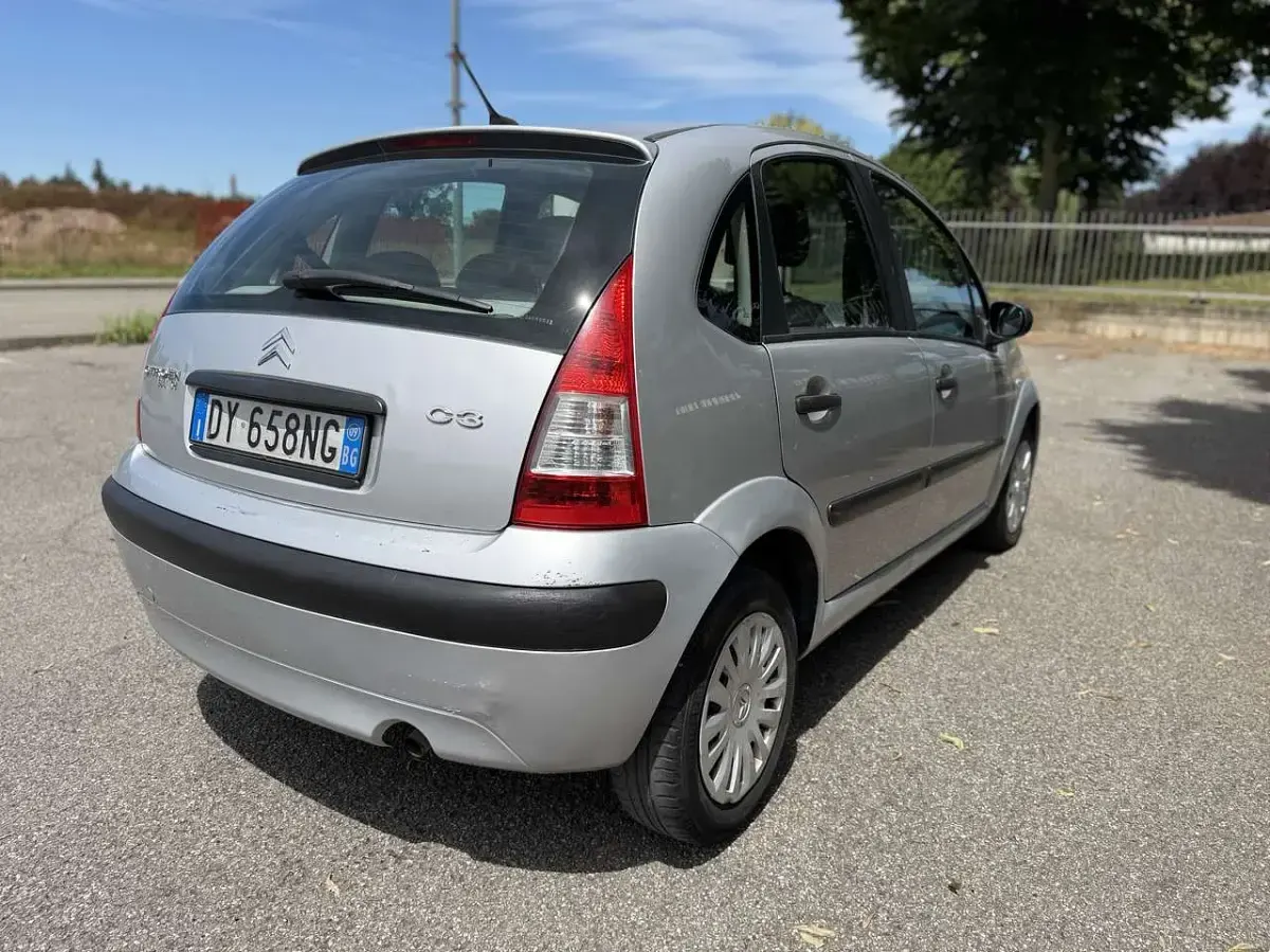 Usata Citroën C3 60 CV (44 kW) 2009 Argento Berlina