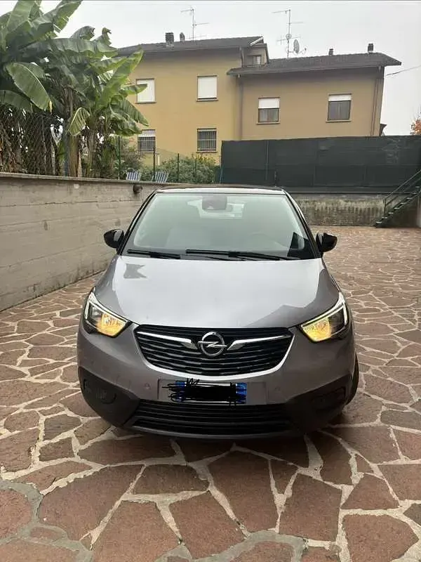 Usata Opel Crossland X Innovation 83 CV (61 kW) 2020 Grigio SUV