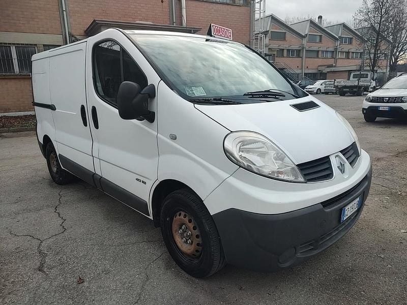 Usata Renault Trafic 114 CV (83 kW) 2013 Bianco Monovolume